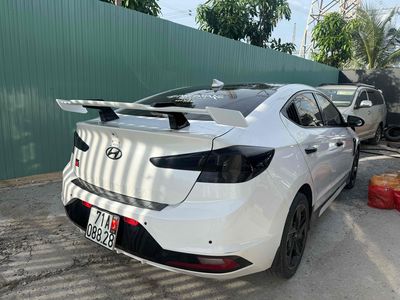 Hyundai Elantra 2019 1.6MT - 90000 km. Mua bán Ô tô tại Quận Bình Tân Tp Hồ Chí Minh được đăng bởi thanh chợ oto an lạc