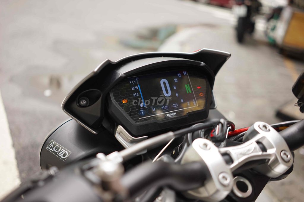 Triumph Street Triple 765RS TFT 2018. Mua bán Xe máy tại Quận Gò Vấp Tp Hồ Chí Minh được đăng bởi Trí Đạt Motor hình 4