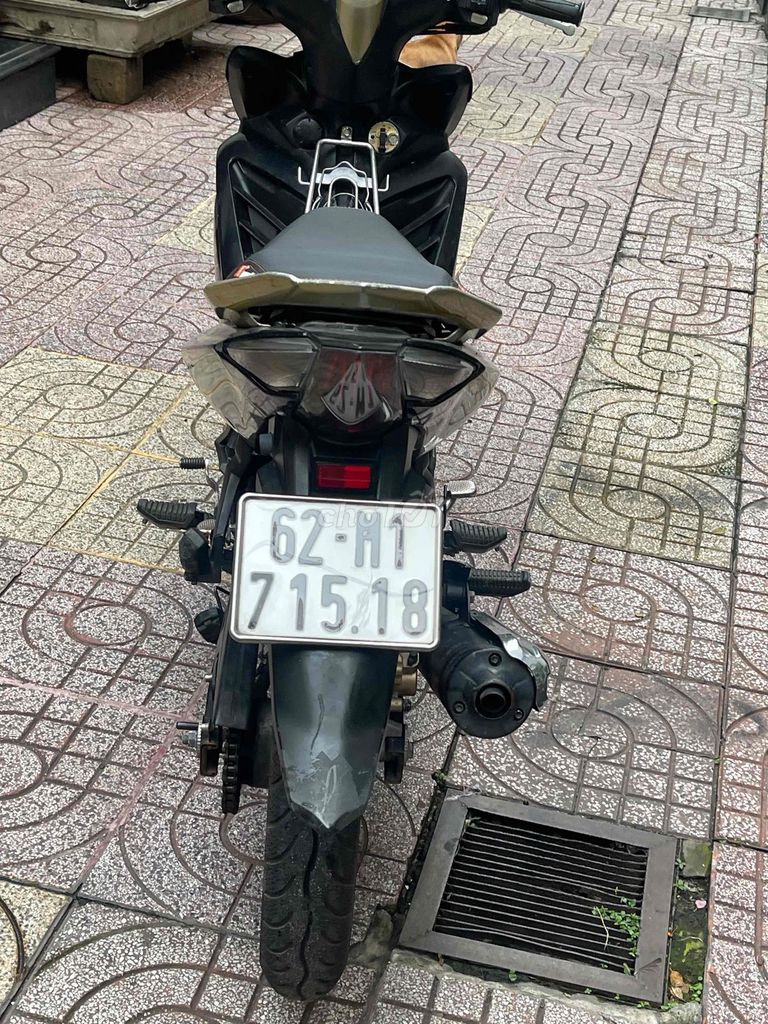 Продажа Exciter 135 2013, черное золото, трейлер Bst62 GTDD