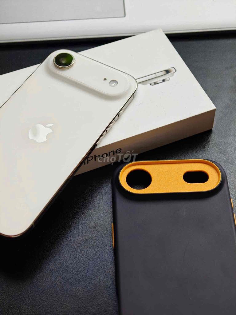 Apple iPhone Air 256GB Trắng. Mua bán Điện thoại tại Quận Thanh Khê Đà Nẵng được đăng bởi Anh Thư hình 1