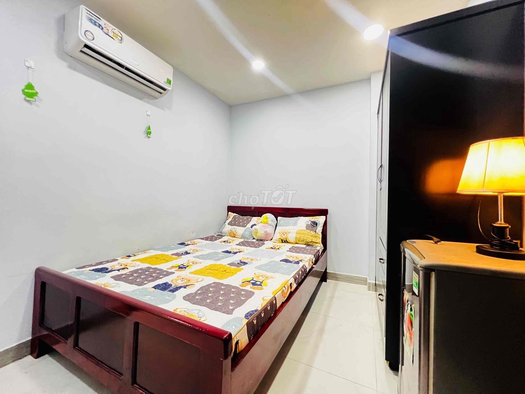 Studio full nội thất 22m2 như hình ngay CMT8 & Trần Văn Đang sát Q.10