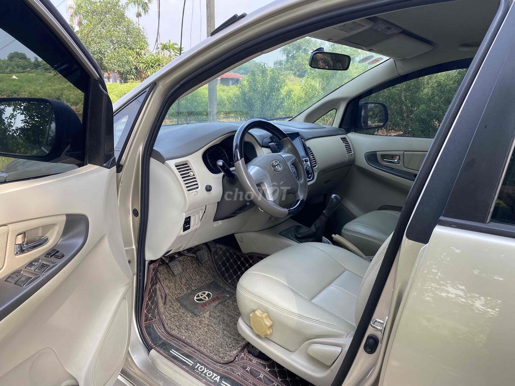 Toyota Innova 2016 2.0E - 90000 km. Mua bán Ô tô tại Quận Nam Từ Liêm Hà Nội được đăng bởi C Mai hình 8