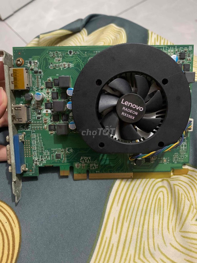 vga Radeon Rx550X còn xài tốt