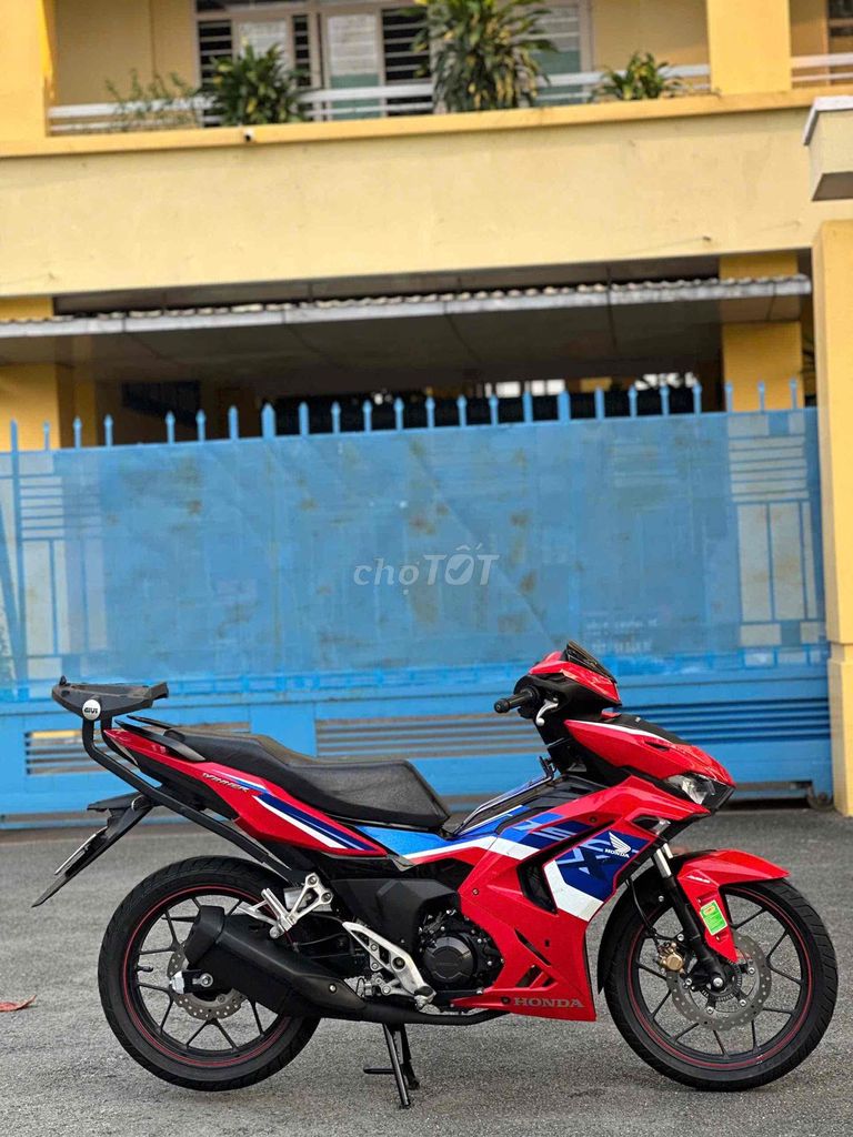 HONDA WINNER X V3 ABS BSTP CHÍNH CHỦ CÓ HỔ TRỢ GÓP. Mua bán Xe máy tại Thành phố Thủ Đức Tp Hồ Chí Minh được đăng bởi Xe Máy Nguyễn Phụng hình 4