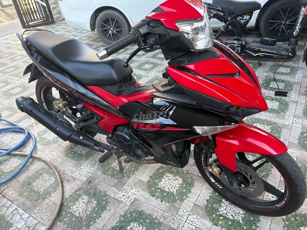 Yamaha Exciter Đỏ, Đen Xe côn tay