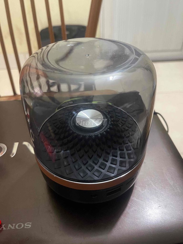 Loa Bluetooth Harman Kardon Aura Studio Đen, Đồng. Mua bán Tivi, Âm thanh tại Huyện Sóc Sơn Hà Nội được đăng bởi nhàn vất vả hình 1
