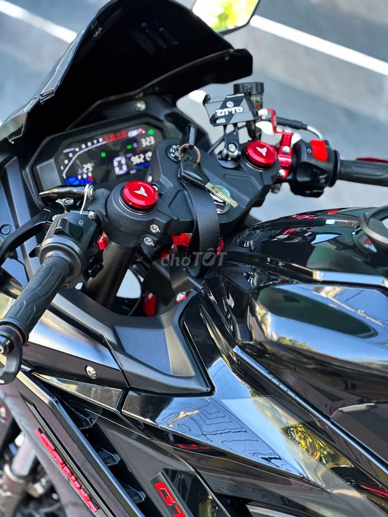 Gpx Demon GR200R mẫu mới siêu đẹp bao zin keng. Mua bán Xe máy tại Quận Thanh Khê Đà Nẵng được đăng bởi Xe Máy Đức Vũ 658 Trần Cao Vân hình 6