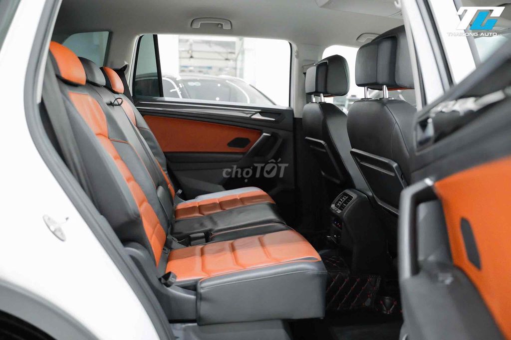 Volkswagen Tiguan bản full đời 2023 đi 27k km. Mua bán Ô tô tại Quận Gò Vấp Tp Hồ Chí Minh được đăng bởi Kính Đặng Ô Tô Lướt hình 17