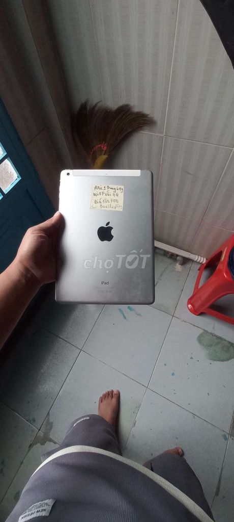 Apple iPad Air 1 Wifi + 4G 64GB 10 inch. Mua bán Máy tính bảng tại Quận Ninh Kiều Cần Thơ được đăng bởi Vlog Duy hình 1