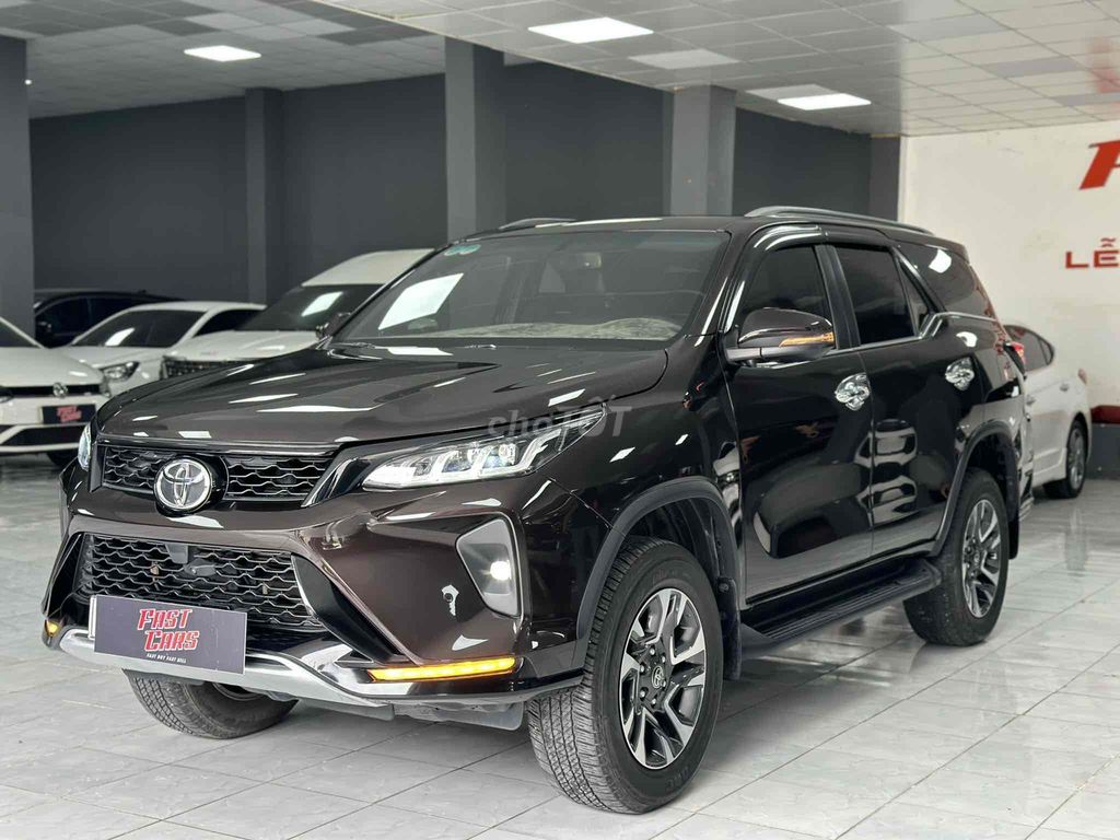 Fortuner 2021 Legender odo 48000 xe gia đình dùng