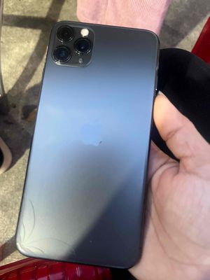 Em cần bán Iphone 11Promax lock. Mua bán Điện thoại tại Huyện Đức Hòa Long An được đăng bởi Li