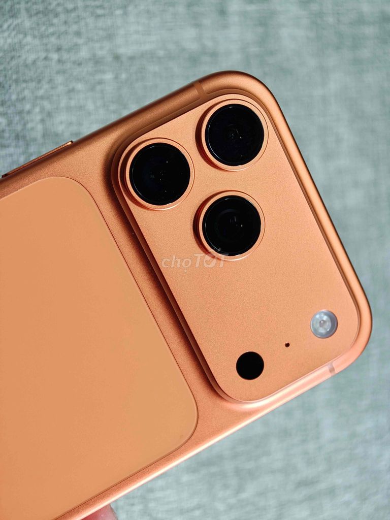 IPhone 17 Pro Max 256GB Cam ZP/A Kèm Gói AppleCare. Mua bán Điện thoại tại Quận 3 Tp Hồ Chí Minh được đăng bởi Minh Phạm  hình 1