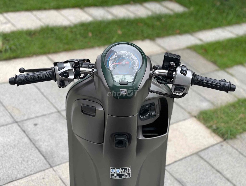 Honda Scoopy 110 2024. Mua bán Xe máy tại Quận Cầu Giấy Hà Nội được đăng bởi Tuấn Việt Motor hình 4