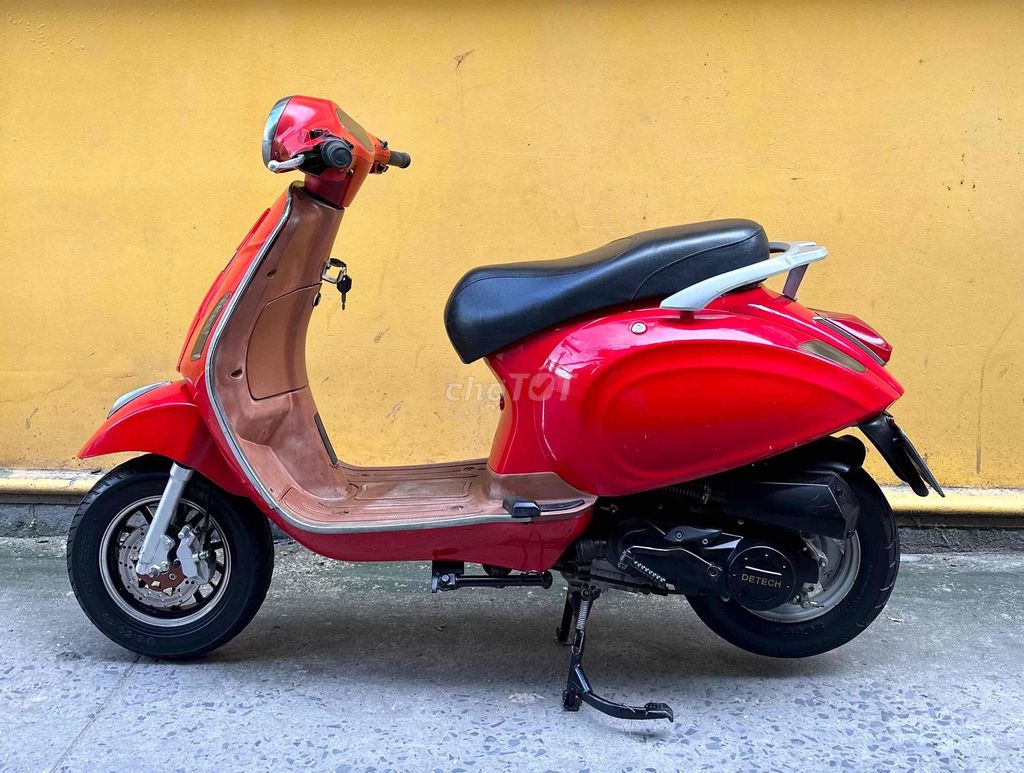 Vespa 50cc đẹp, máy êm thì thầm bao vọt. Mua bán Xe máy tại Quận 8 Tp Hồ Chí Minh được đăng bởi Quân  hình 6