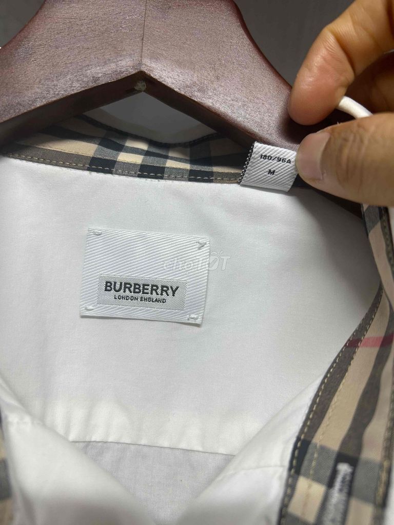 Áo sơ mi nam Burberry Cotton size M. Mua bán Quần áo tại Quận Gò Vấp Tp Hồ Chí Minh được đăng bởi ĐỒ SI HIỆU CHÍNH HÃNG hình 1