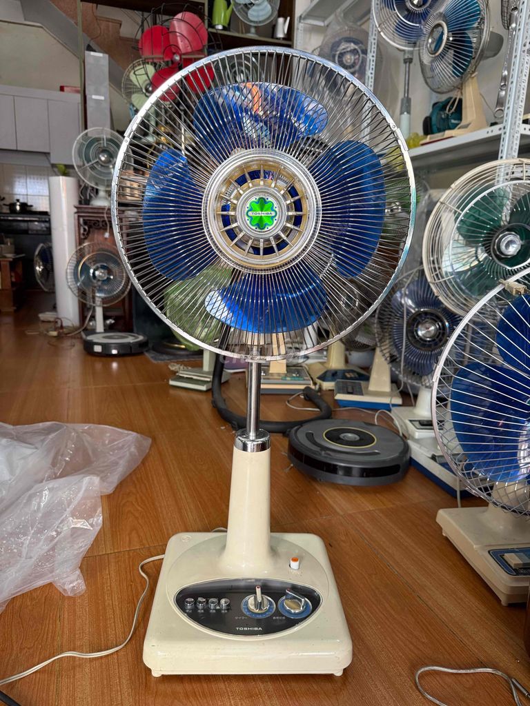 Quạt điện Toshiba 30cm 220V. Mua bán Quạt tại Thành phố Hải Dương Hải Dương được đăng bởi hồ văn út  hình 1