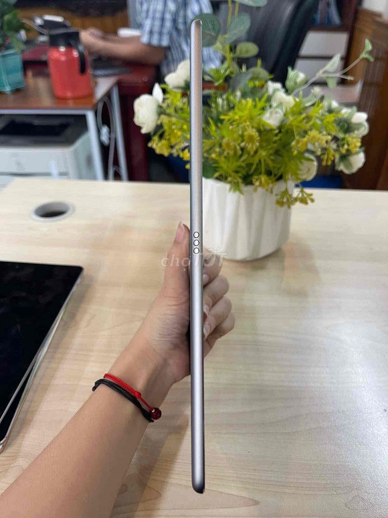 xả ipad pro 9.7 bản 4g pin 100