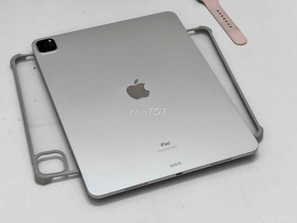 Apple iPad Pro M1 12.9 inch 128GB. Mua bán Máy tính bảng tại Quận 6 Tp Hồ Chí Minh được đăng bởi Đinh Trọng Hòa hình 1