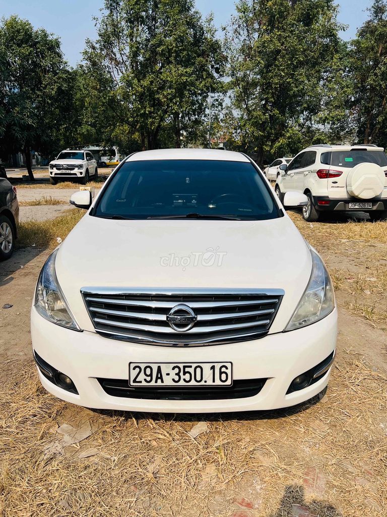 Nissan Teana 2010 2.0 AT - 197000 km. Mua bán Ô tô tại Quận Cầu Giấy Hà Nội được đăng bởi Hoàng Sáng hình 2