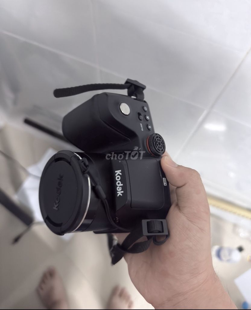 Máy ảnh Kodak Đen Hư nắp pin, loạn nút. Mua bán Máy ảnh, Máy quay tại Quận Ninh Kiều Cần Thơ được đăng bởi Khang hình 1
