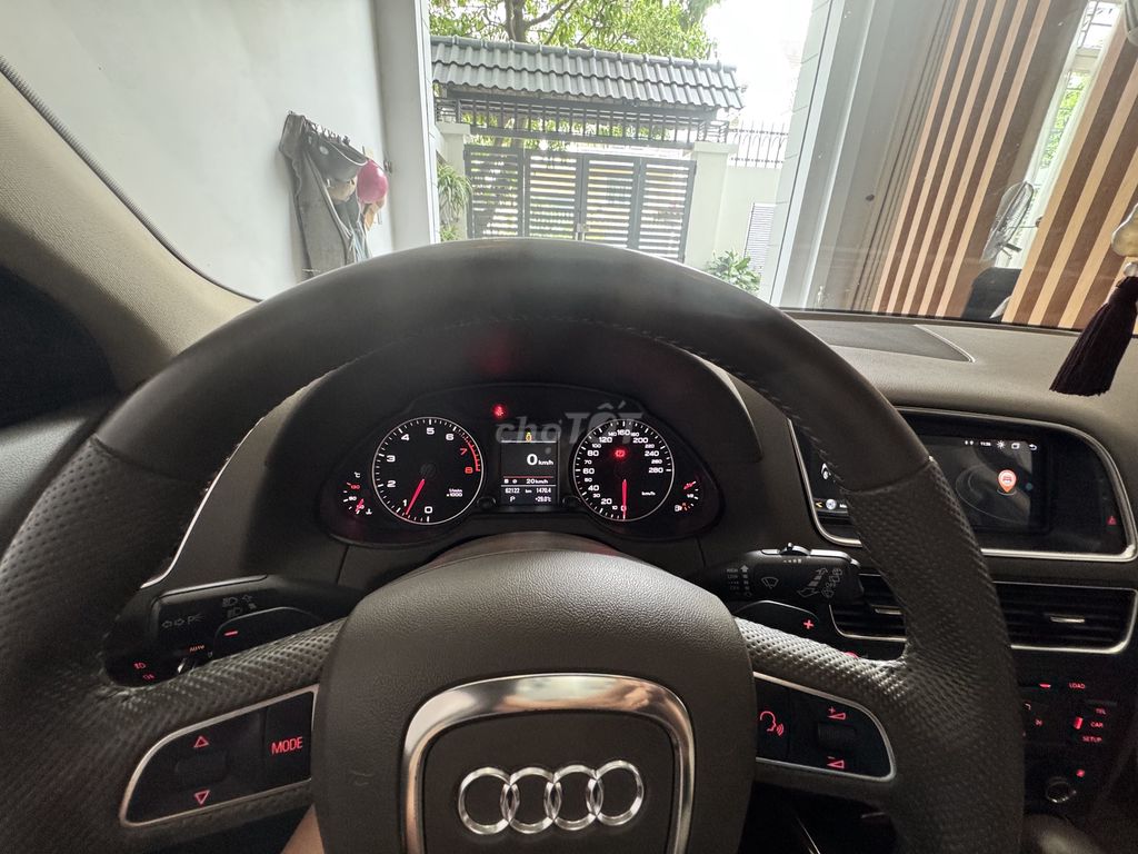 Audi Q5 Nâu Xăng Tự động 5 chỗ