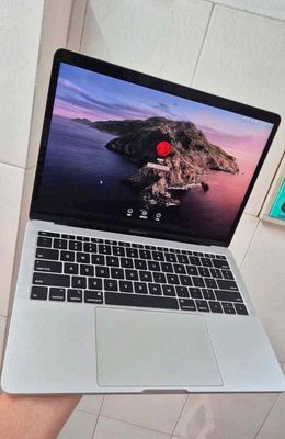 Mac book PRO 2018 đi mng ơi. Mua bán Laptop tại Quận 7 Tp Hồ Chí Minh được đăng bởi Phước Nhật Nguyễn