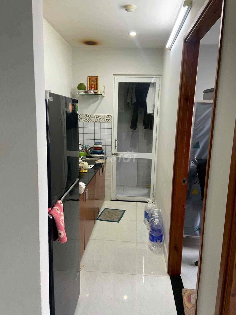 Аренда · 2 комн. · 65 м² · Quận 8, ул. Tạ Quang Bửu