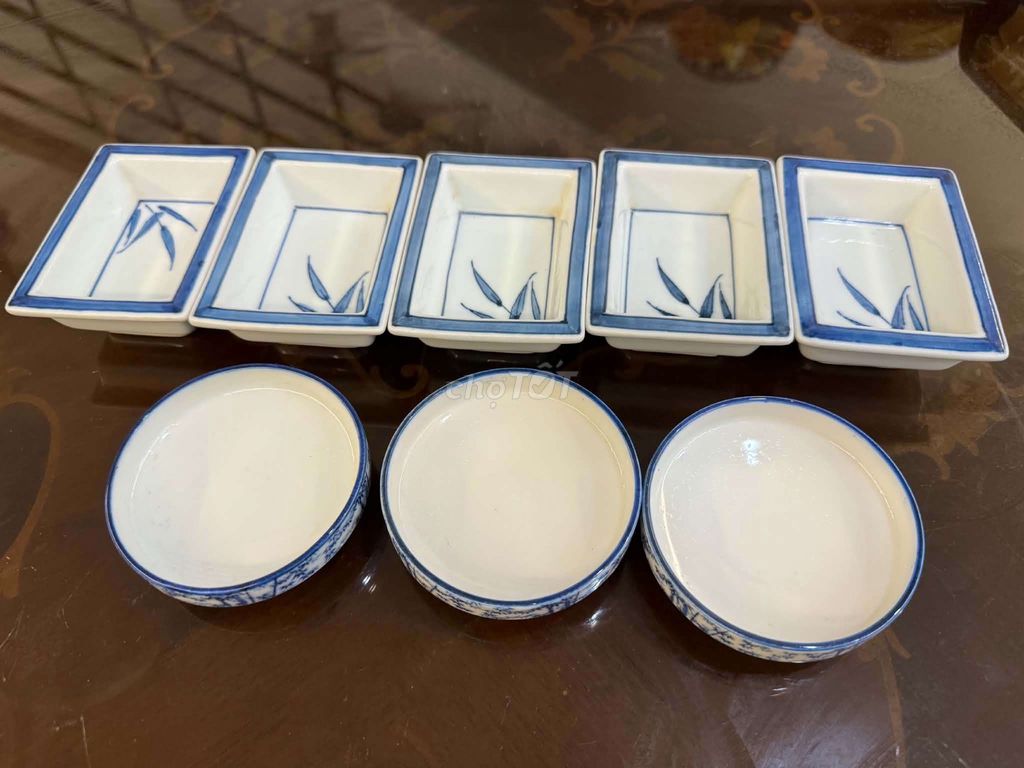 Chén nước chấm Gốm sứ Nhật Bản 8 cái Trắng, xanh. Mua bán Dụng cụ nhà bếp tại Thành phố Biên Hòa Đồng Nai được đăng bởi Đỗ Liên hình 1
