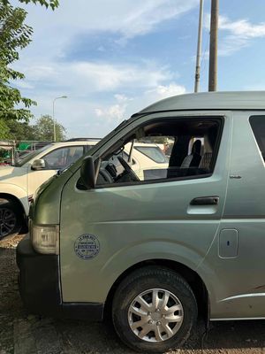 Toyota Hiace 2008 6 chỗ dầu. Mua bán Ô tô tại Quận Hoàng Mai Hà Nội được đăng bởi dũng
