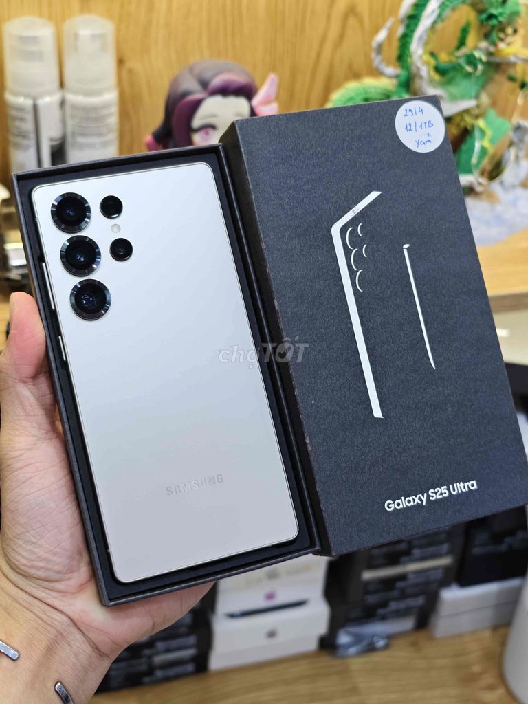 Samsung Galaxy S25 Ultra 1TB Bạc 99% đẹp. Mua bán Điện thoại tại Quận 10 Tp Hồ Chí Minh được đăng bởi Khánh Trần hình 1