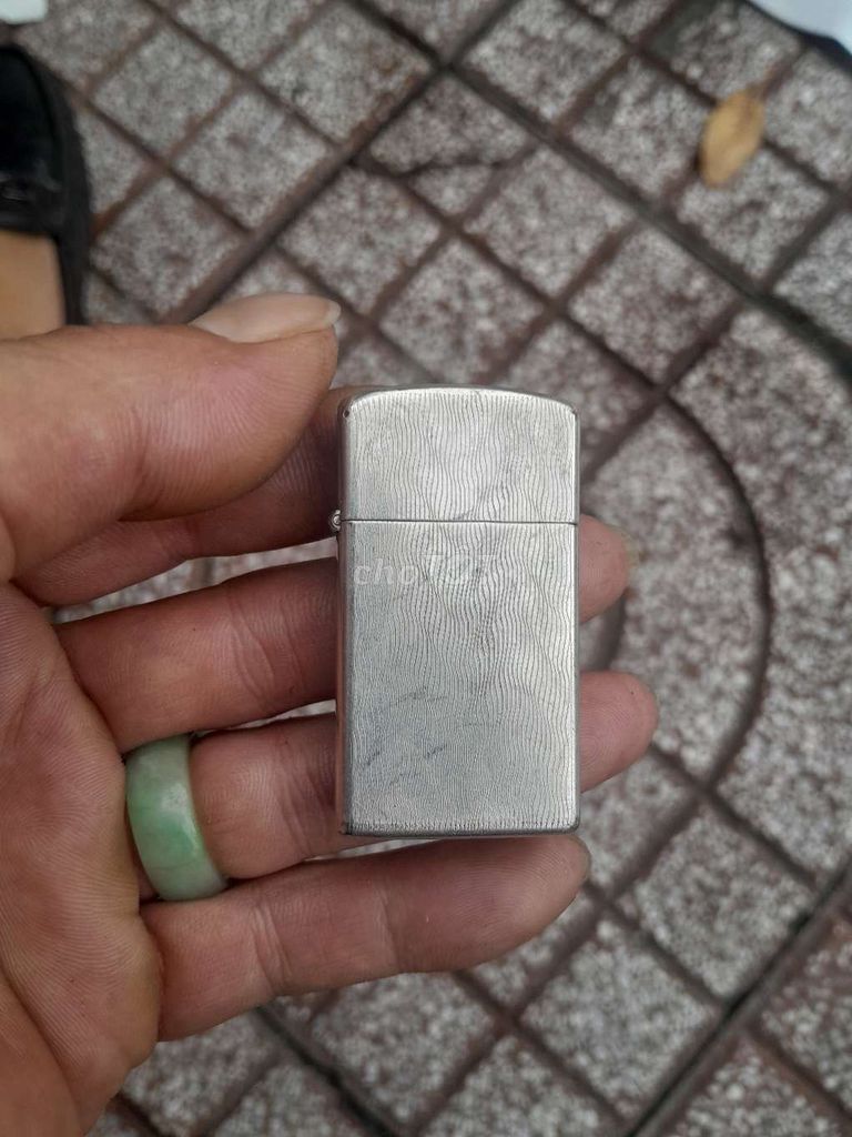 Bật lửa Zippo Slim 1979 lắc kê Bạc vỏ ruật trùng 