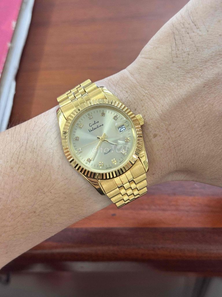 Đồng hồ Giulio Valentino Quartz Vàng. Mua bán Đồng hồ tại Huyện Phong Điền Cần Thơ được đăng bởi Nguyễn Minh Nhựt hình 1