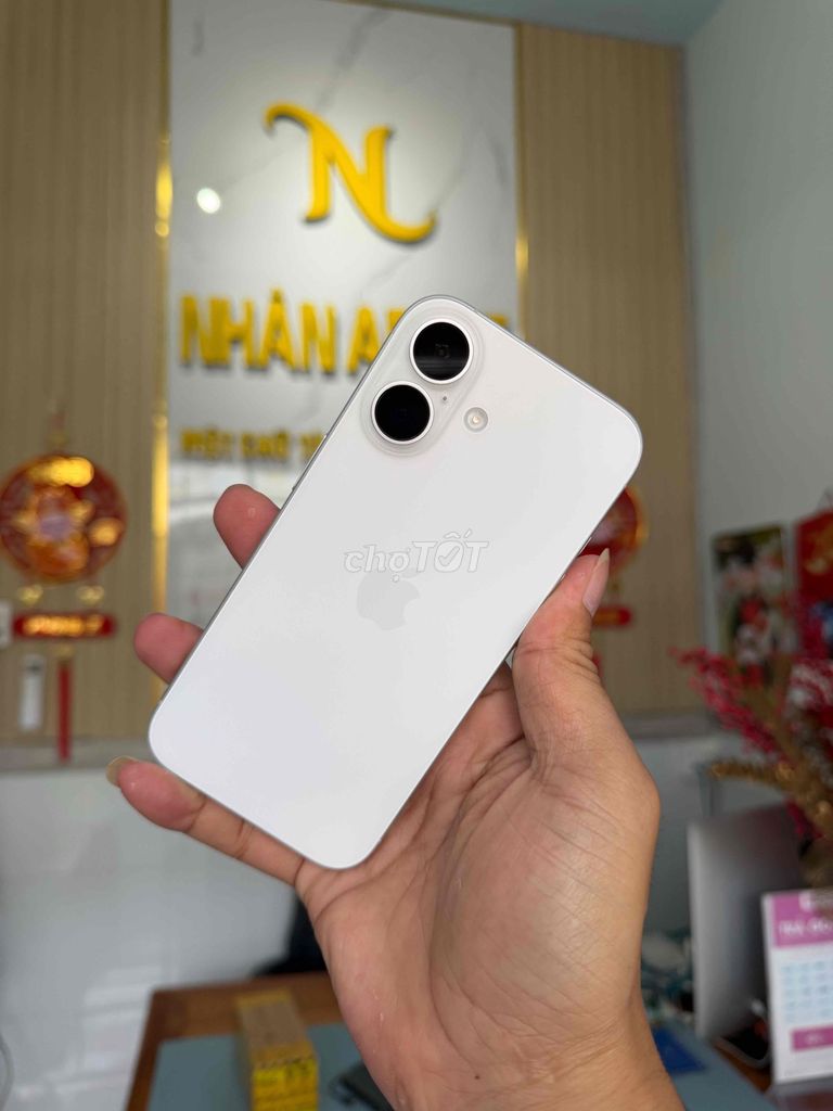 iPhone 16 Thường 512GB Trắng Đẹp leng keng. Mua bán Điện thoại tại Thành phố Cà Mau Cà Mau được đăng bởi NHAN APPLE hình 1