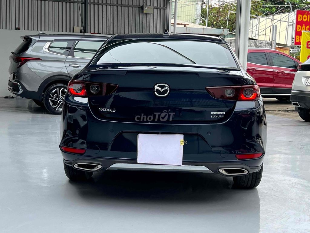 Mazda 3 đời 2022 bản Luxury - odo mới 26.000km. Mua bán Ô tô tại Thành phố Thủ Đức Tp Hồ Chí Minh được đăng bởi Nguyễn Minh Tấn hình 20