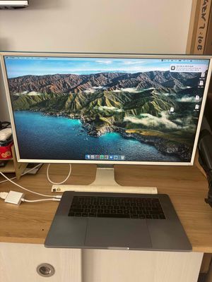 Mâm dưới MacBook pro 15 inch 2016 kèm màn hình. Mua bán Laptop tại Quận Bình Tân Tp Hồ Chí Minh được đăng bởi Phan Viet Tu