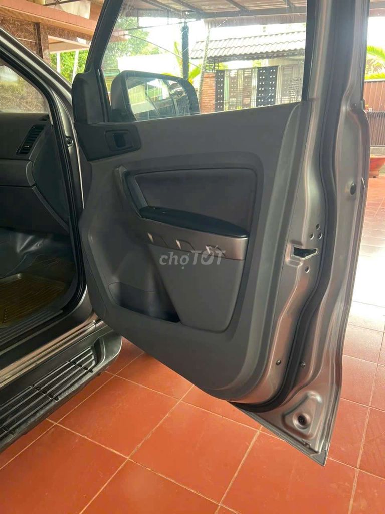 2016 XLS 2.2L 4x2 MT - 140000 km. Mua bán Ô tô tại Huyện Krông Năng Đắk Lắk được đăng bởi Phú  hình 7