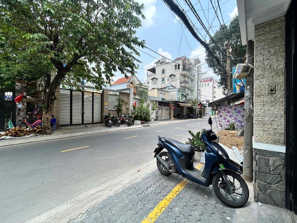Cho thuê MB kinh doanh takaway
