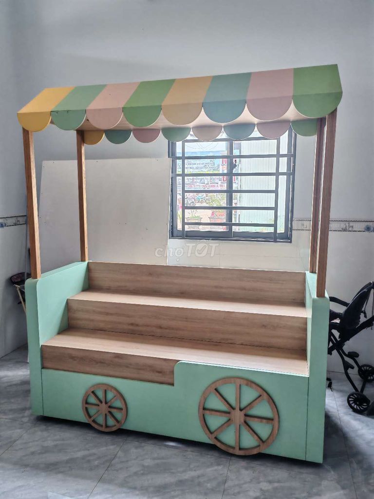 Quầy bán hàng gỗ xanh bạc hà. Mua bán Đồ chuyên dụng, Giống nuôi trồng tại Huyện Bàu Bàng Bình Dương được đăng bởi Ba Bún hình 1