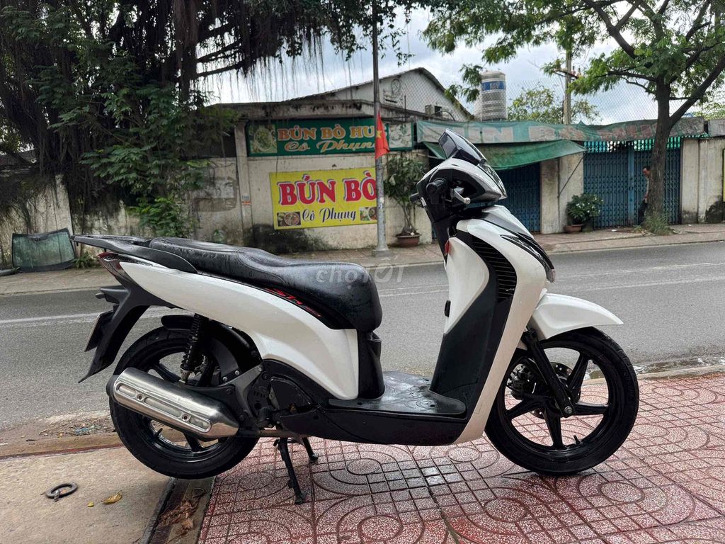 Honda Dylan 150 Up Full Sh Ý BSTP. Mua bán Xe máy tại Huyện Bình Chánh Tp Hồ Chí Minh được đăng bởi Phong Vũ hình 6