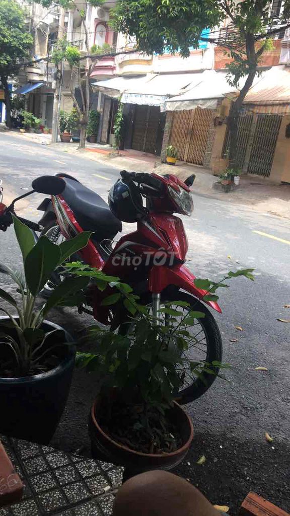 cần bán xe, có đủ giấy tờ. Mua bán Xe máy tại Thành phố Thủ Đức Tp Hồ Chí Minh được đăng bởi Lê Đức Chiến hình 3