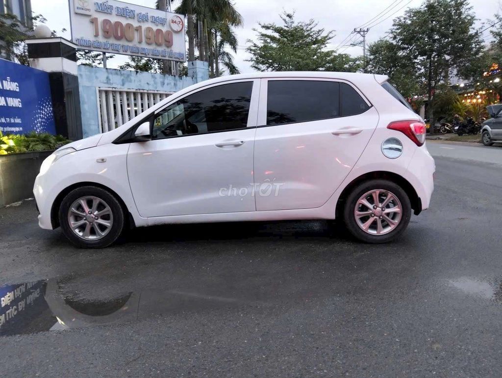 2014 - 888 km. Mua bán Ô tô tại Huyện Hòa Vang Đà Nẵng được đăng bởi Tên chưa cung cấp hình 5