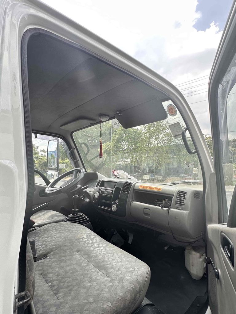 Hino XZU342L 5 tấn 2019. Mua bán Xe tải, xe ben tại Quận Bình Thuỷ Cần Thơ được đăng bởi Phạm Nguyễn Băng Nhi hình 10