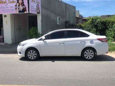 Toyota Vios E 2017 Số sàn 13 vạn Trắng