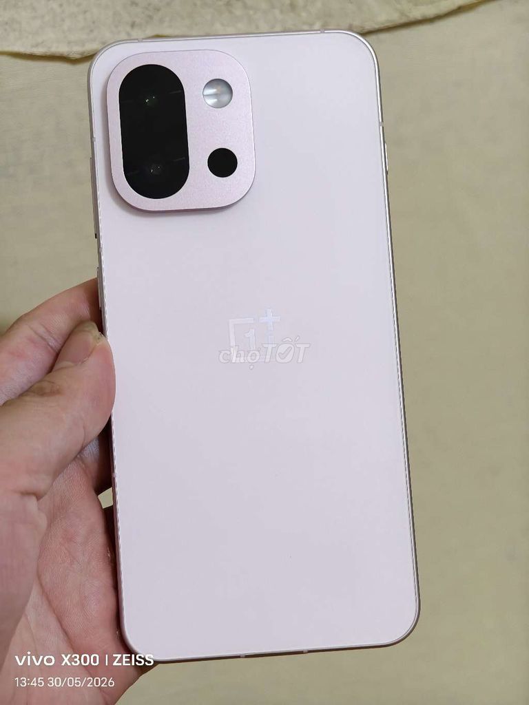 OnePlus 13T 256GB Hồng Như mới. Mua bán Điện thoại tại Quận Long Biên Hà Nội được đăng bởi thanh hải hình 1