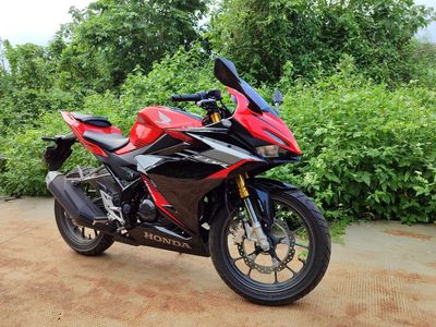CBR 150R ABS đk 2023 lướt 6.000 còn bảo hành.. Mua bán Xe máy tại Thị xã Phú Mỹ Bà Rịa - Vũng Tàu được đăng bởi Pets  hình 1