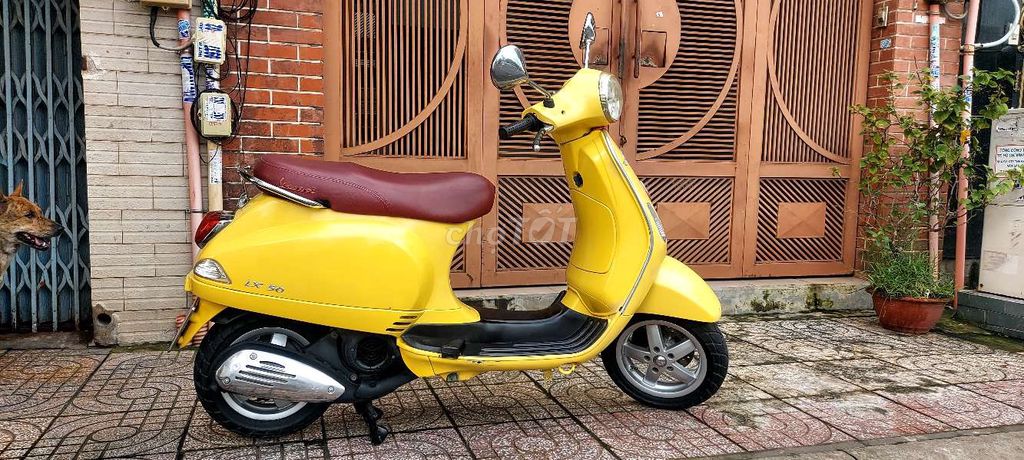 Piaggio LX 150.Nhập Ý.BiểnTP.Xe Zin.Máy Cực Êm. Mua bán Xe máy tại Quận Tân Phú Tp Hồ Chí Minh được đăng bởi A Hùng hình 4