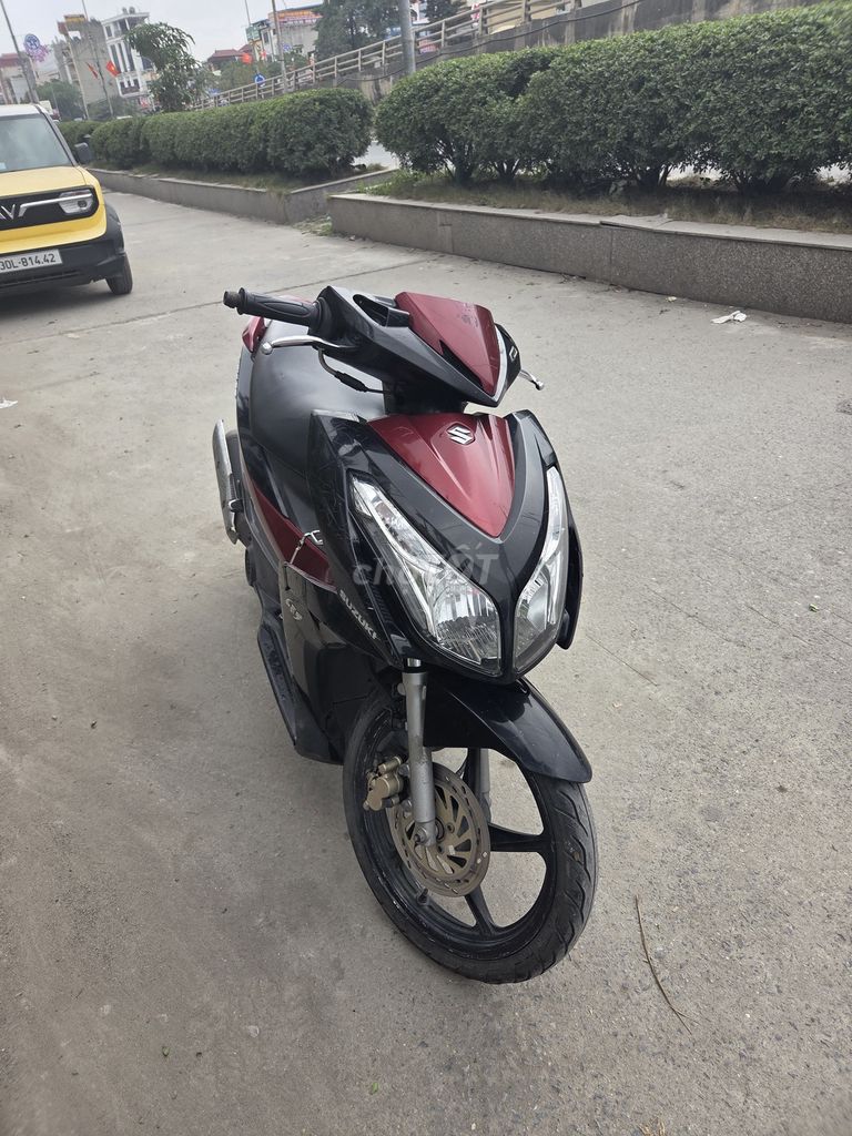 Suzuki Impulse 2016 Красно-черный