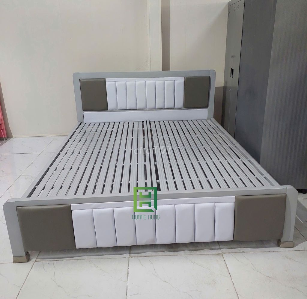 Giường sắt Quang Hùng 1m x 2m Hồng Nữ. Mua bán Giường, chăn ga gối nệm tại Thị xã Tân Uyên Bình Dương được đăng bởi Nội Thất Quang Hùng TD hình 1