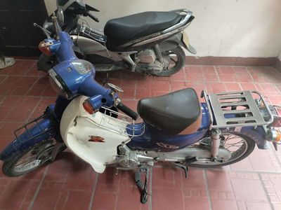 Bán xe Cup 50 cũ. Mua bán Xe máy tại Quận Hoàng Mai Hà Nội được đăng bởi Nhật Tân