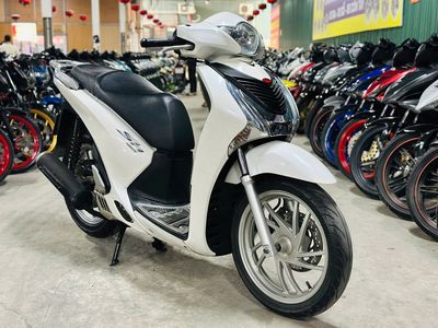 XE MÁYTHANHTÙNG_SH VIỆT 150I TRẮNG BIỂN 29 MÁY ZIN. Mua bán Xe máy tại Quận Nam Từ Liêm Hà Nội được đăng bởi THANH TÙNG